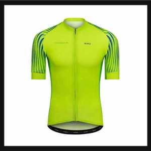 Джърсита и Тениски